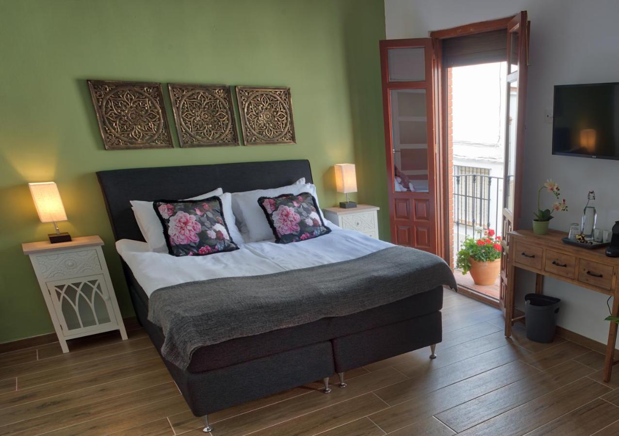 Olive Tree Bed And Breakfast Olvera Exterior photo